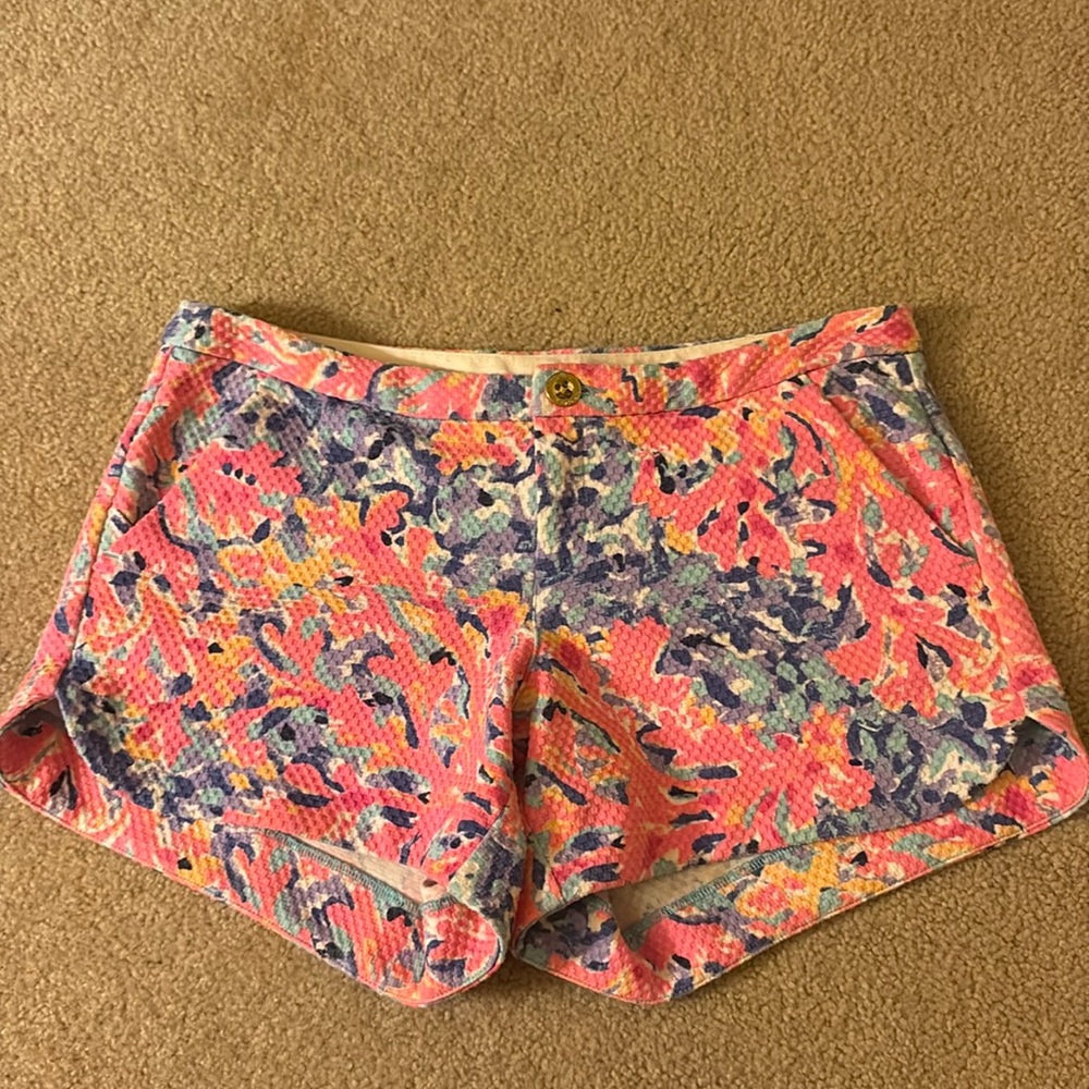 Lilly Pulitzer size 0 pink shorts